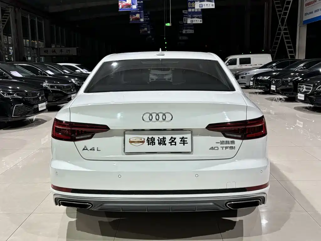 Audi A4L 2019 40 TFSI Fashion VI