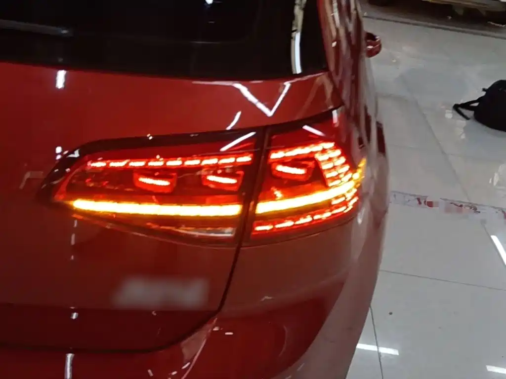 Volkswagen Golf — миниатюра 8