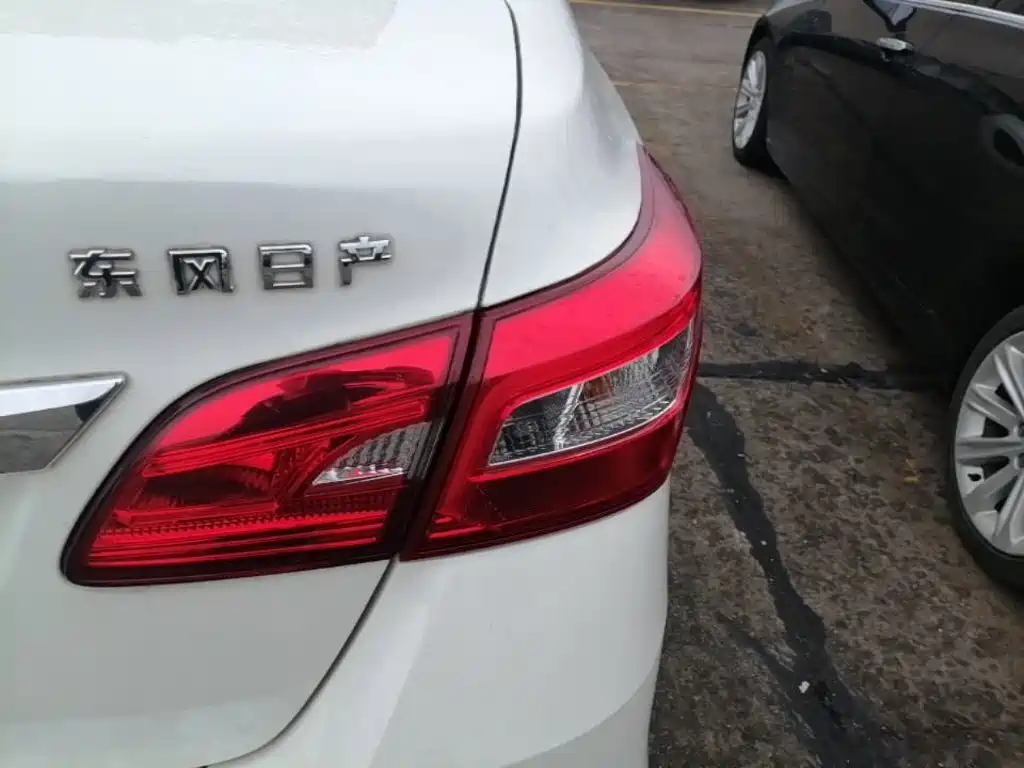 Nissan Sylphy — миниатюра 8