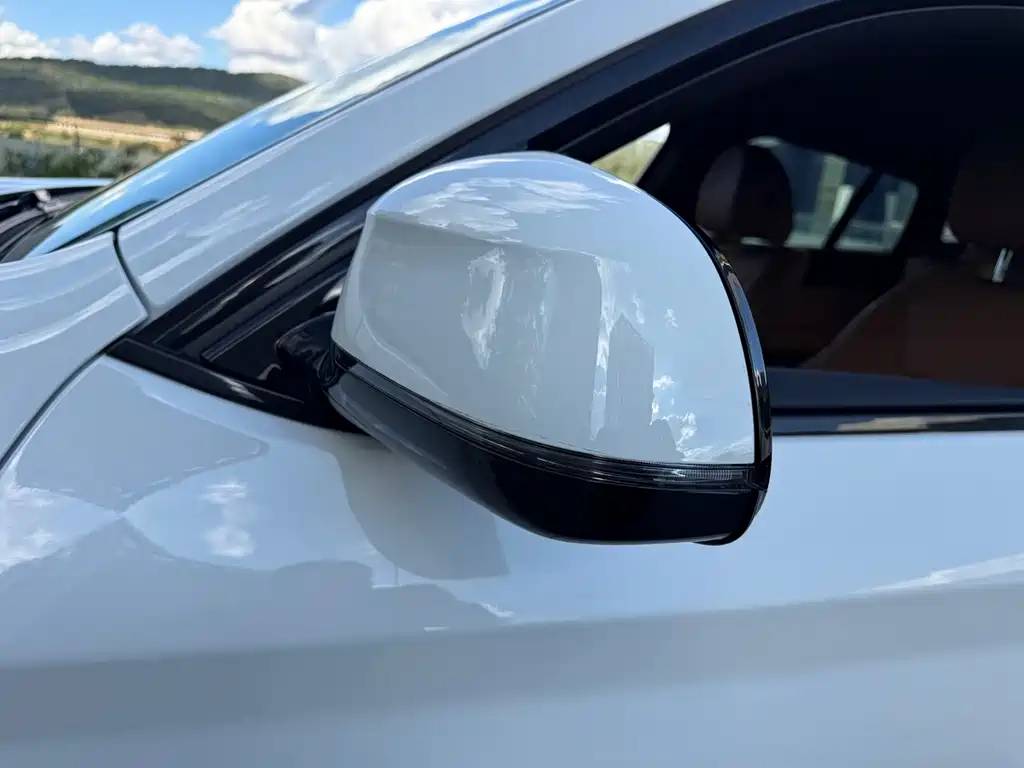 BMW X4 — миниатюра 15