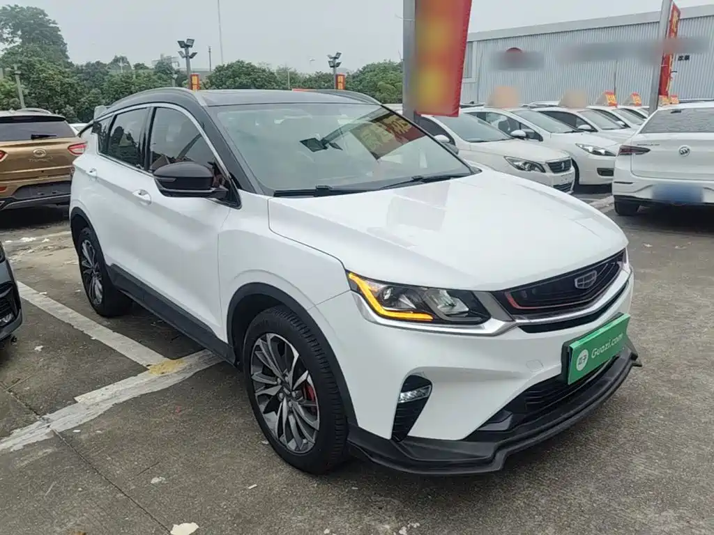 Geely Binyue — миниатюра 4