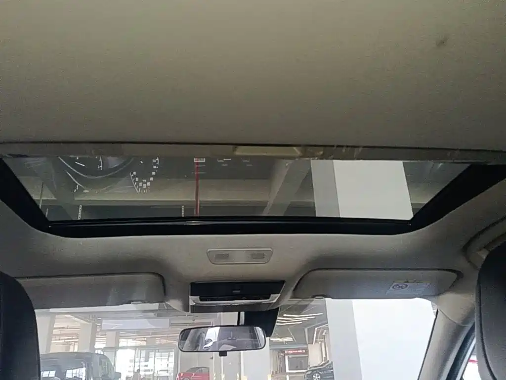 Nissan Sylphy — миниатюра 18