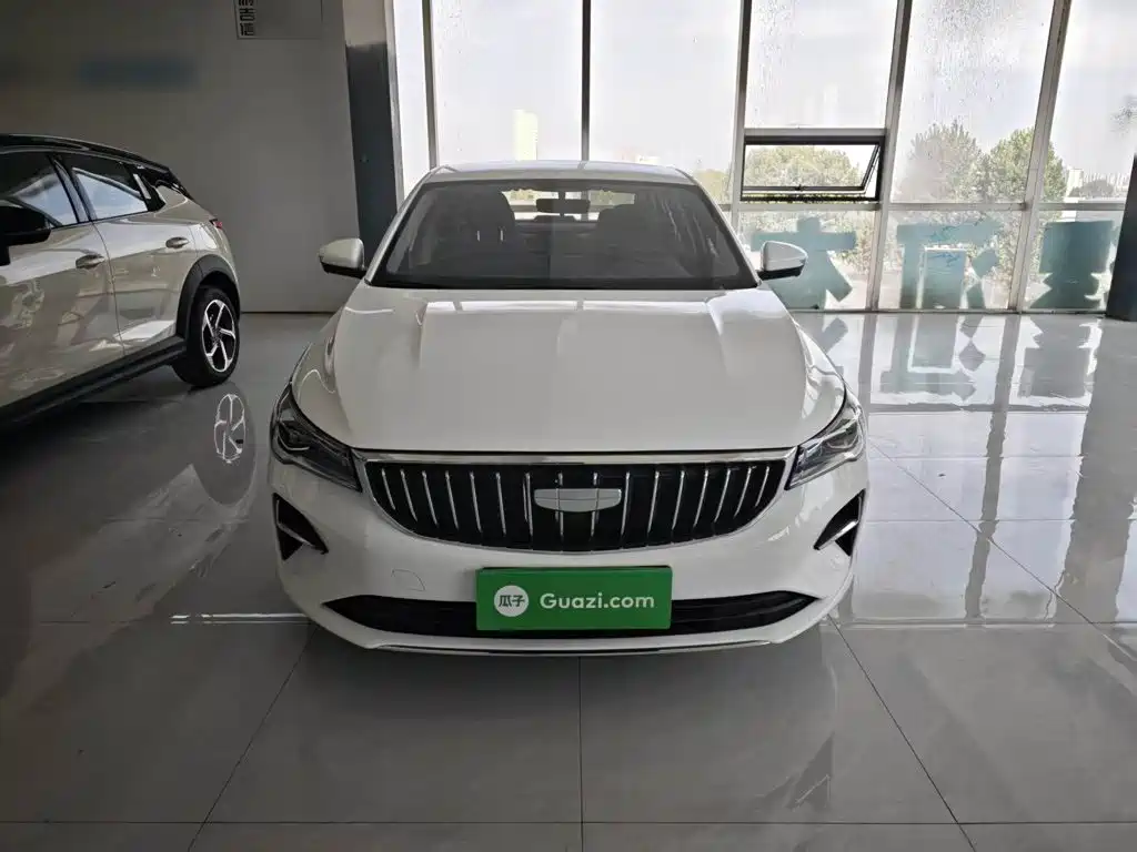 Geely Emgrand — миниатюра 3