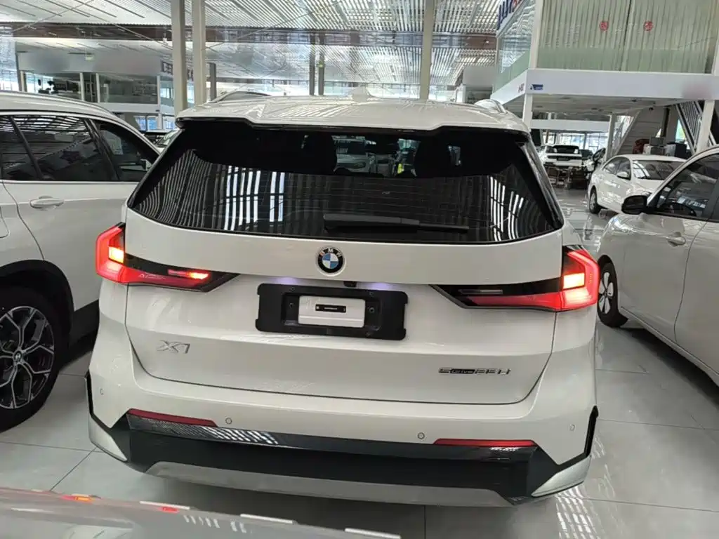 BMW X1 — миниатюра 6