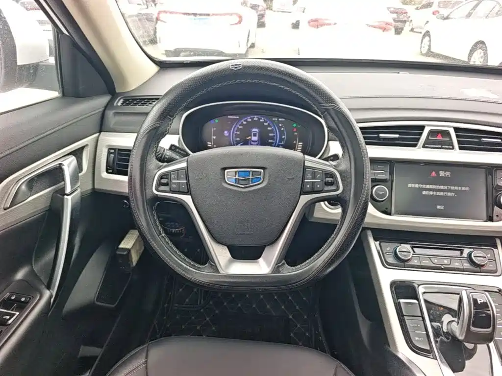 Geely Boyue — миниатюра 11