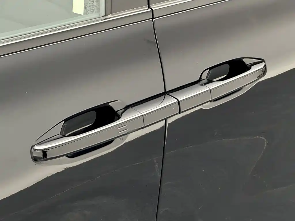 GAC Motor Trumpchi E8 PHEV — миниатюра 29
