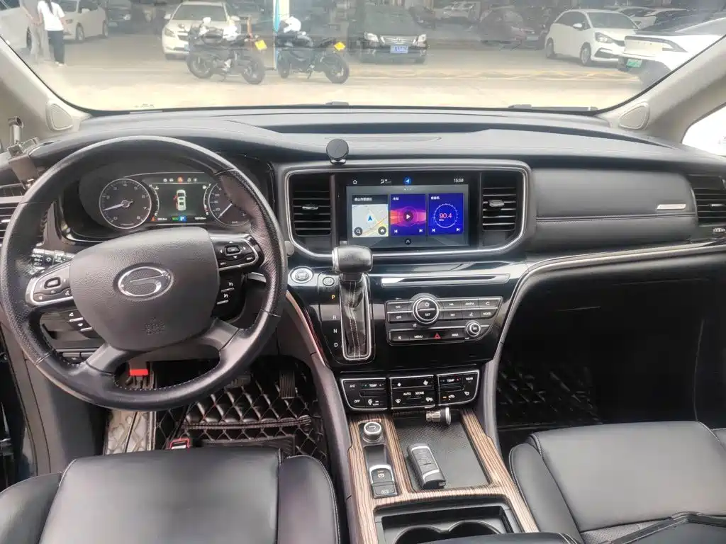 GAC M8 2020 390T Luxury