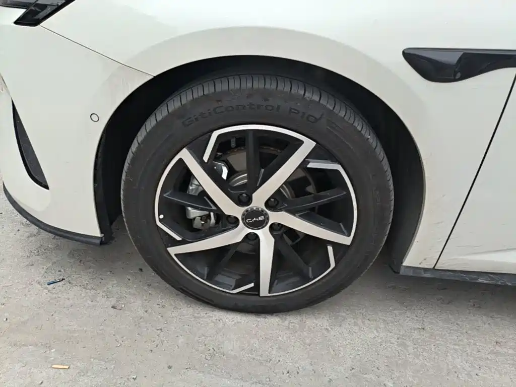 BYD Seal 07 DM-i — миниатюра 23