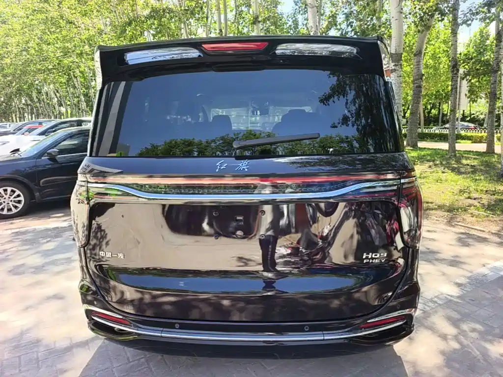 Hongqi HQ9 PHEV 2024 2.0T