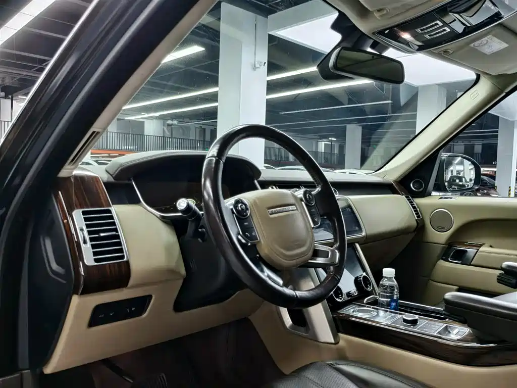 Land Rover Range Rover 2015 3.0 SC V6 Vogue