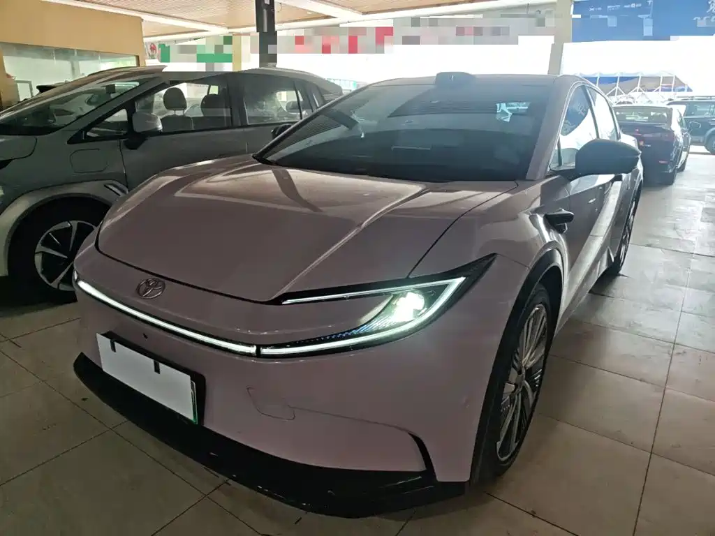 Toyota bZ5 2025 550 PRO