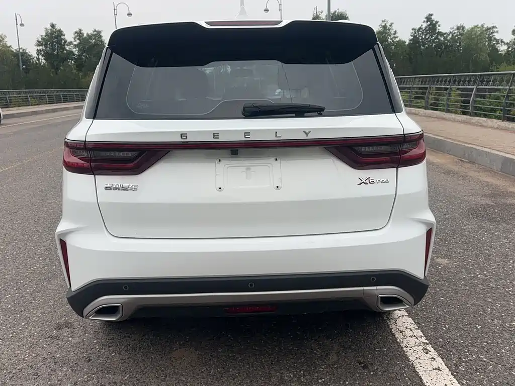 Geely Vision X6 — миниатюра 8