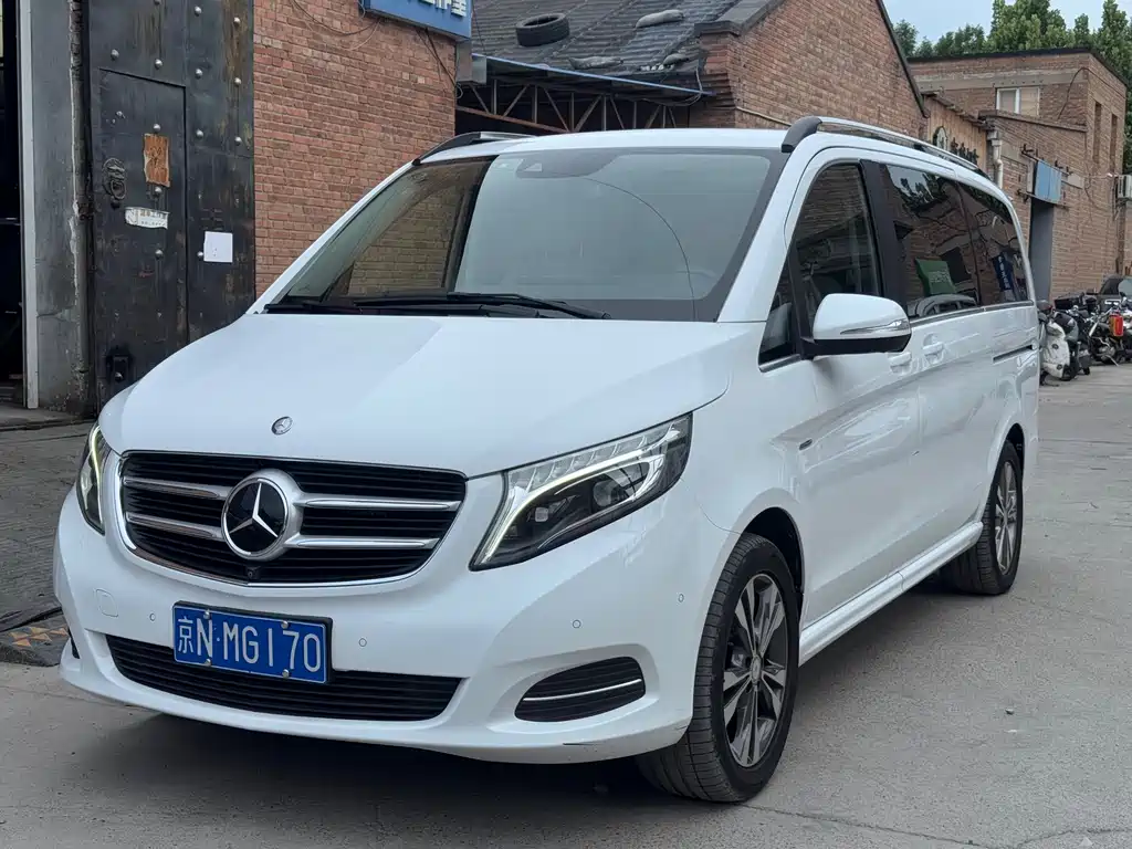 Mercedes-Benz V-Class V 2017 V 260 Luxury