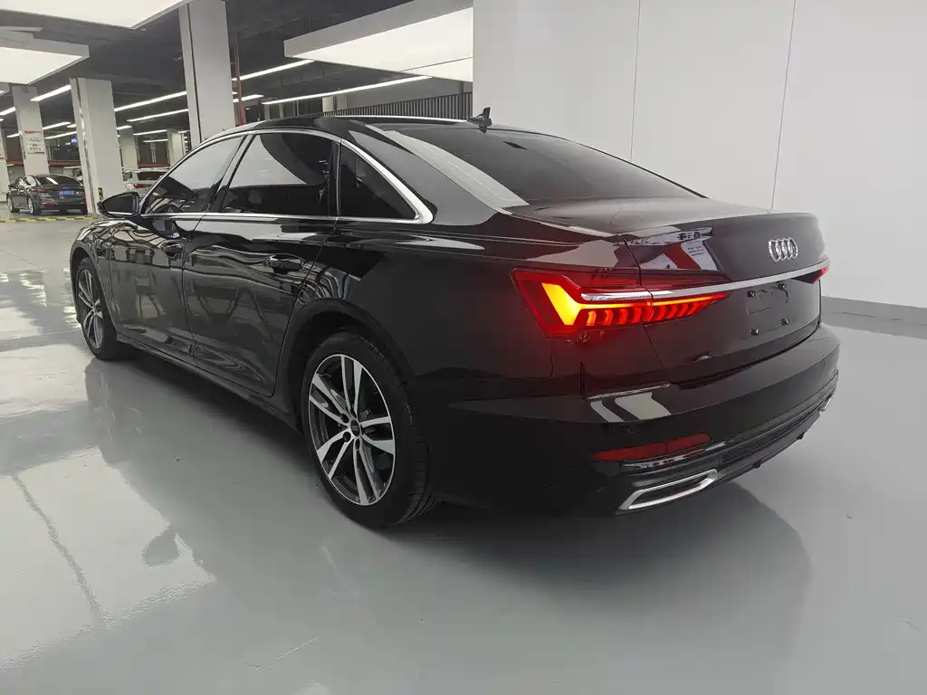 Audi A6L — миниатюра 7