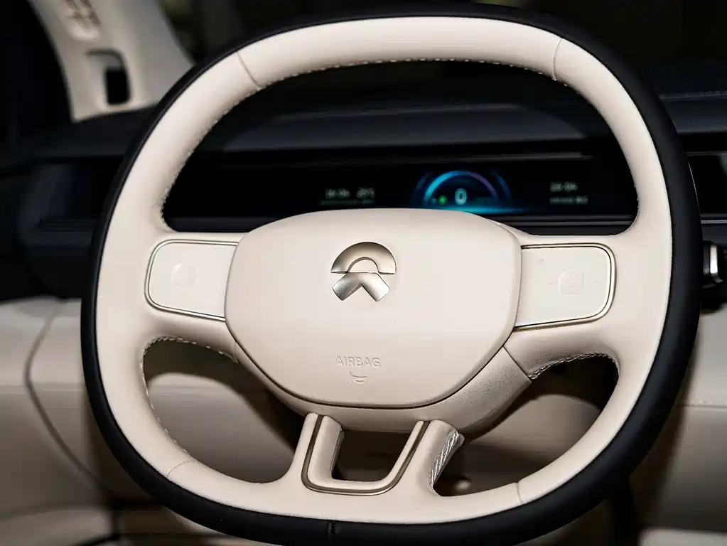 NIO ES8 — миниатюра 10