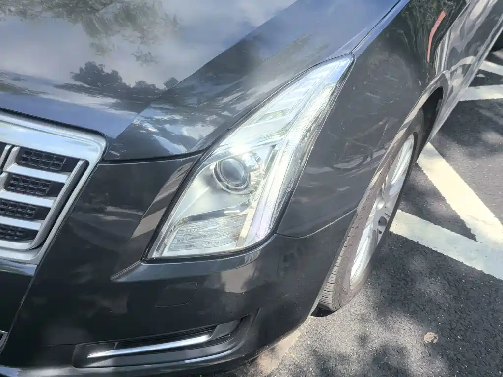 Cadillac XTS — миниатюра 4
