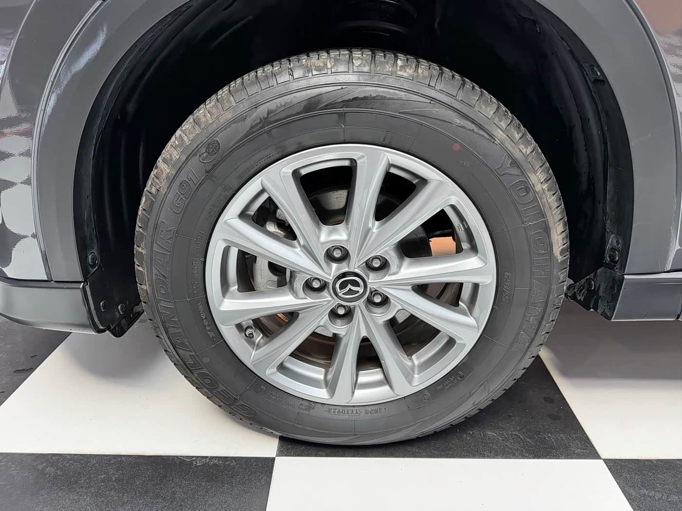 Mazda CX-5 2.0 л 2022 г. Серебристо-серый, пробег 45000 км