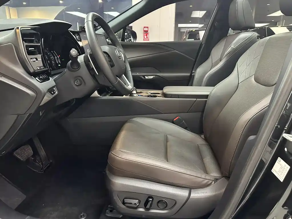 Lexus RX 2025 350h