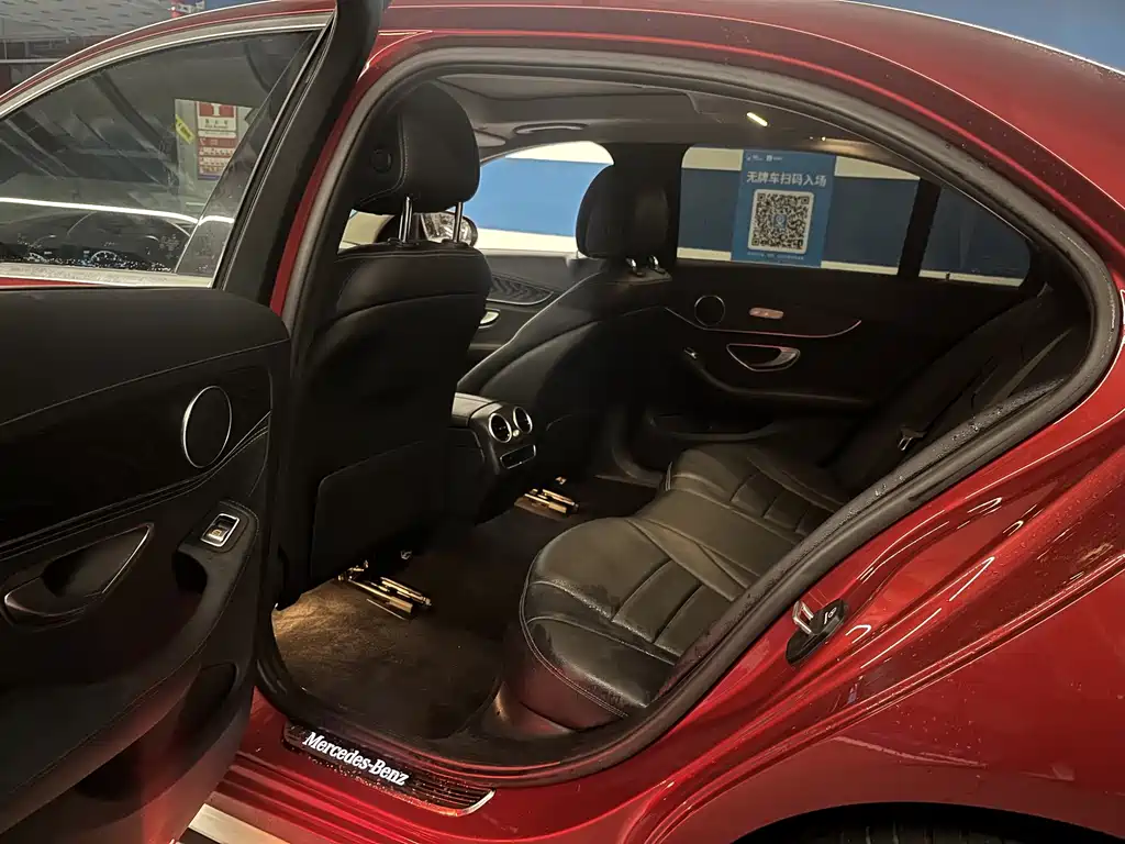 Mercedes-Benz C-Class — миниатюра 17