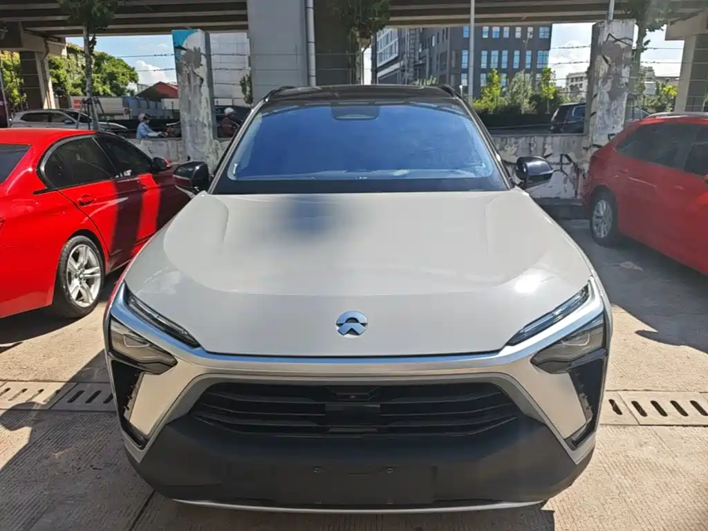NIO ES8 — миниатюра 3