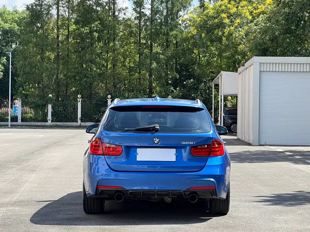 BMW 3 Series (Import) — миниатюра 6
