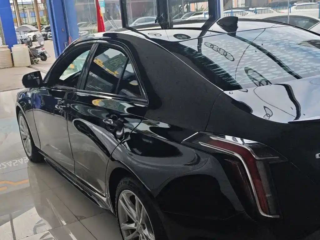 Cadillac CT4 — миниатюра 3