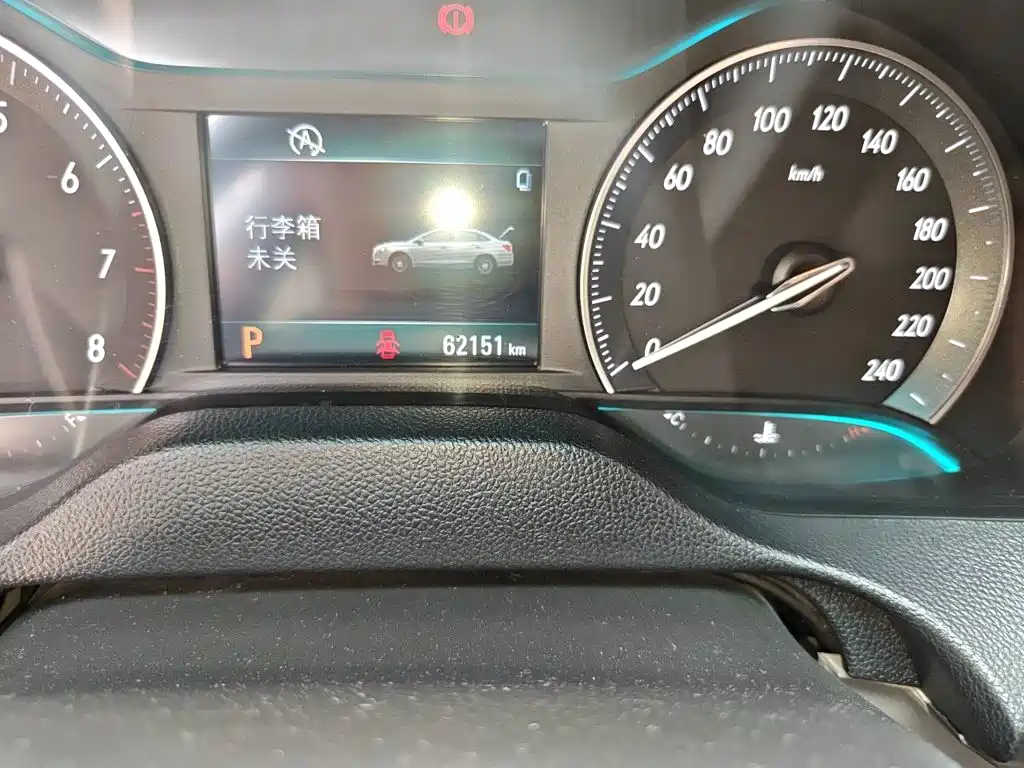 Buick Excelle — миниатюра 5