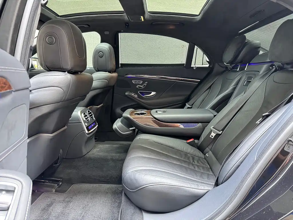 Mercedes-Benz S-Class — миниатюра 9