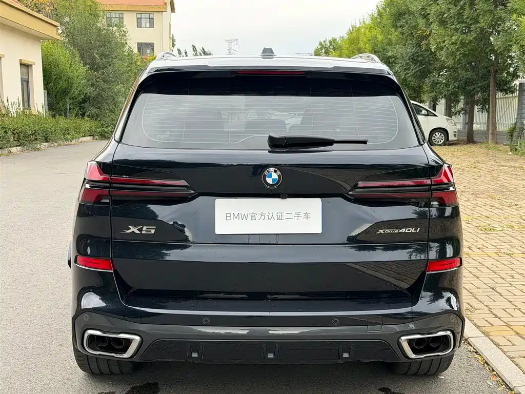 BMW X5 2025 xDrive 40Li Premium M Sport