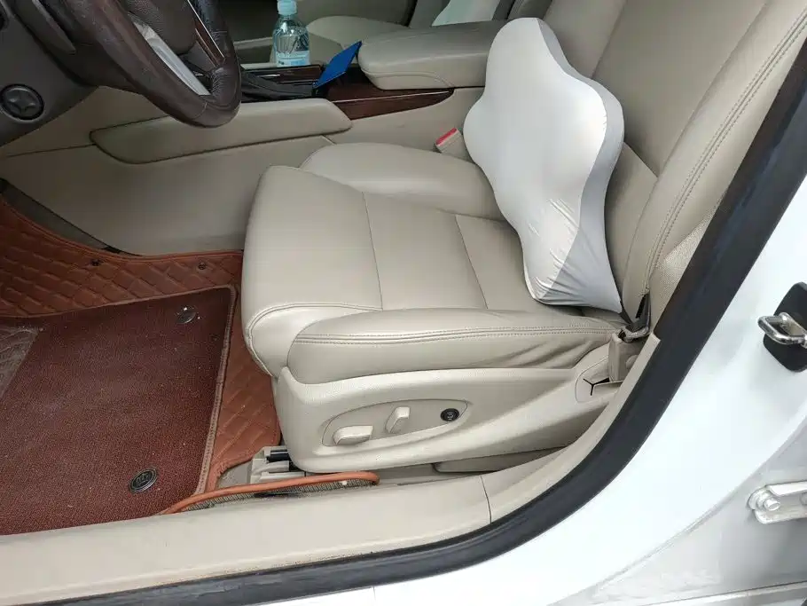 Cadillac XTS — миниатюра 9