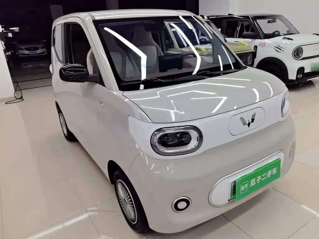 Wuling MINIEV — миниатюра 4
