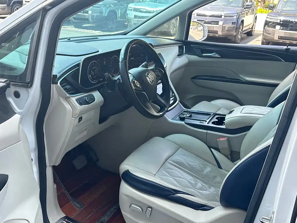Buick GL8 — миниатюра 4