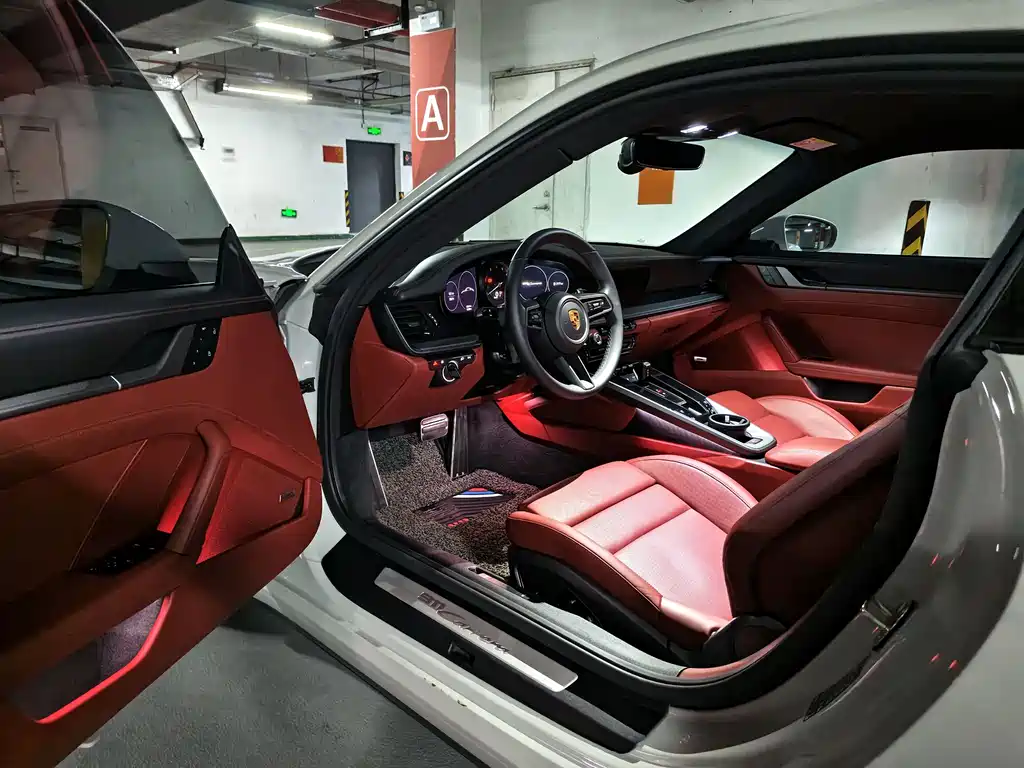 Porsche 911 2022 Carrera 3.0T