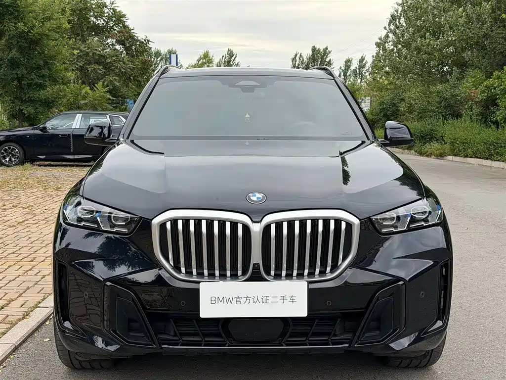 BMW X5 2025 xDrive 40Li Premium M Sport