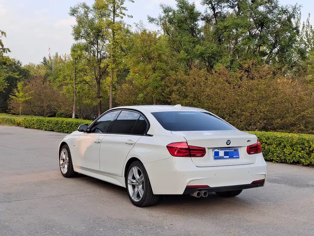 BMW 3 Series — миниатюра 11