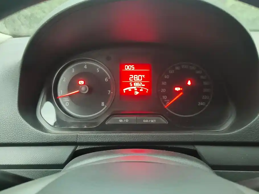 Volkswagen Jetta — миниатюра 14