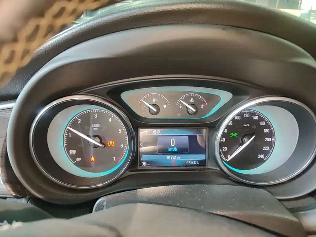 Buick Envision Plus — миниатюра 12