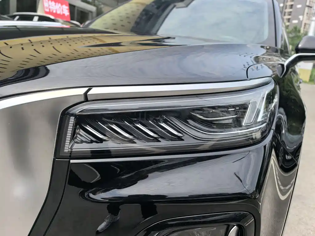 Hongqi HS5 2023 2.0T Pro