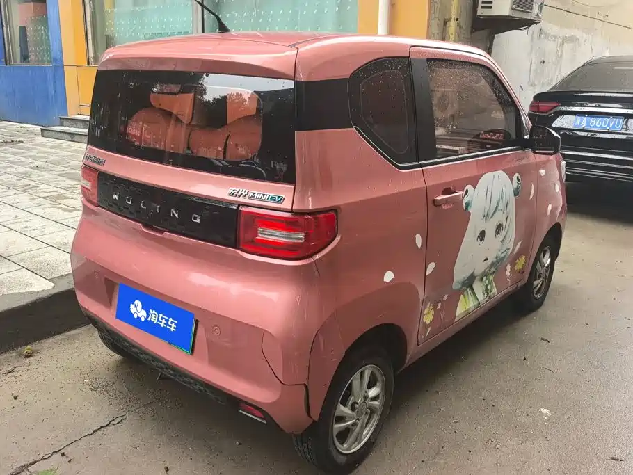 Wuling MINIEV — миниатюра 3