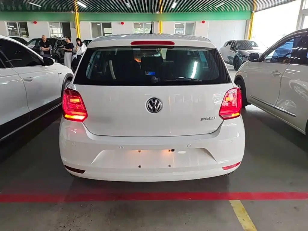 Volkswagen Polo — миниатюра 6
