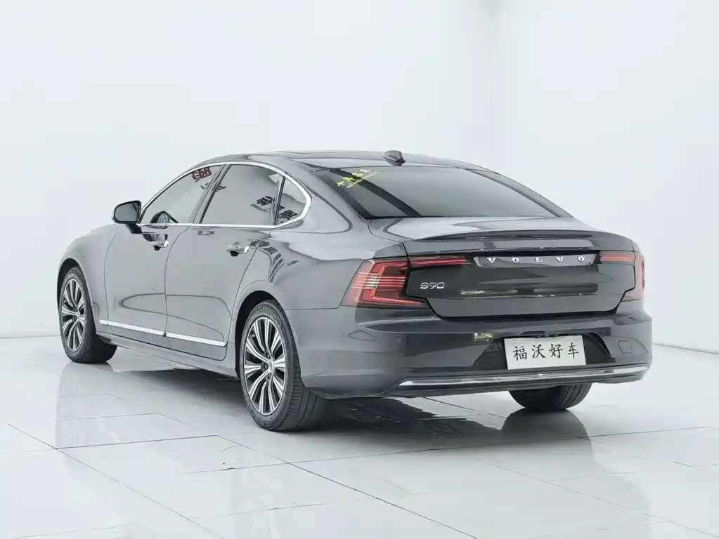 Volvo S90 — миниатюра 33