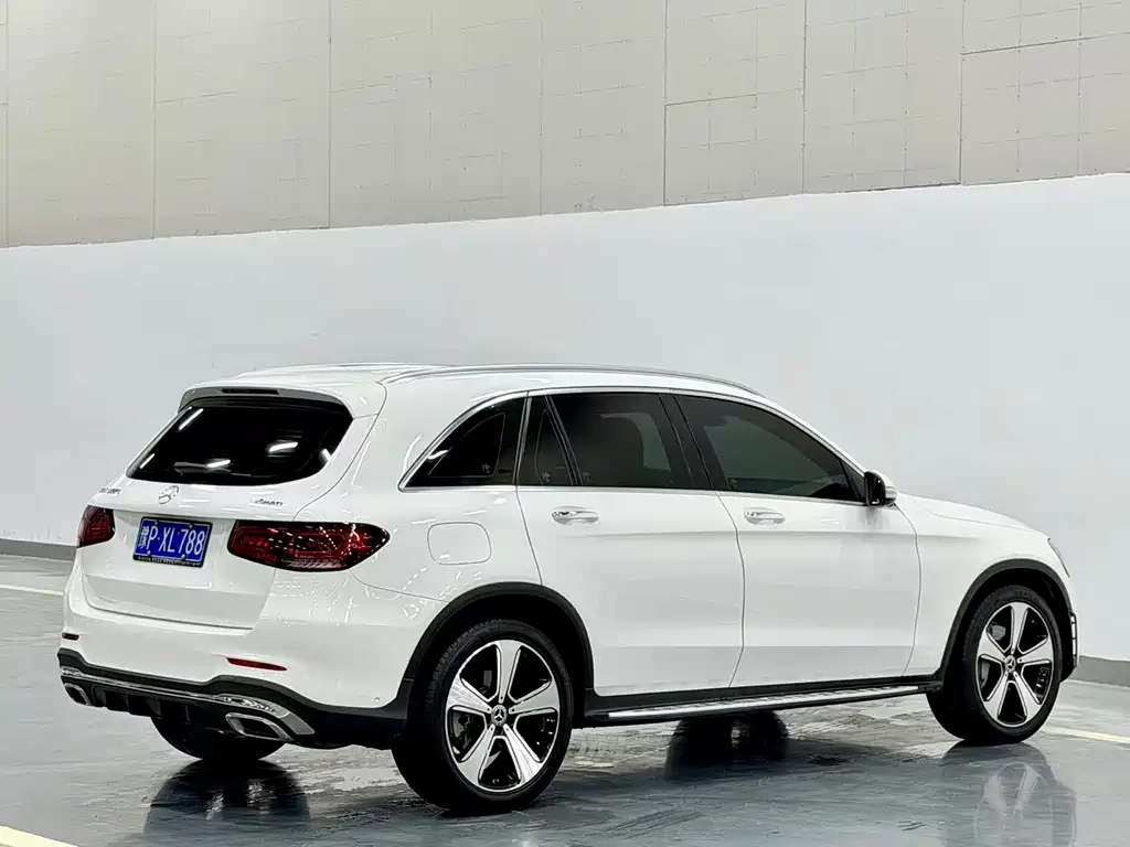 Mercedes-Benz GLC — миниатюра 9