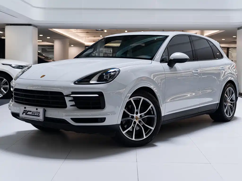 Porsche Cayenne 2022