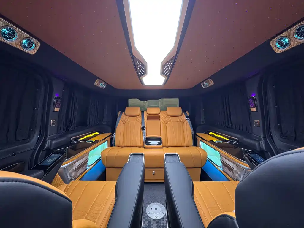 Toyota HiAce 2026 3.5L AT