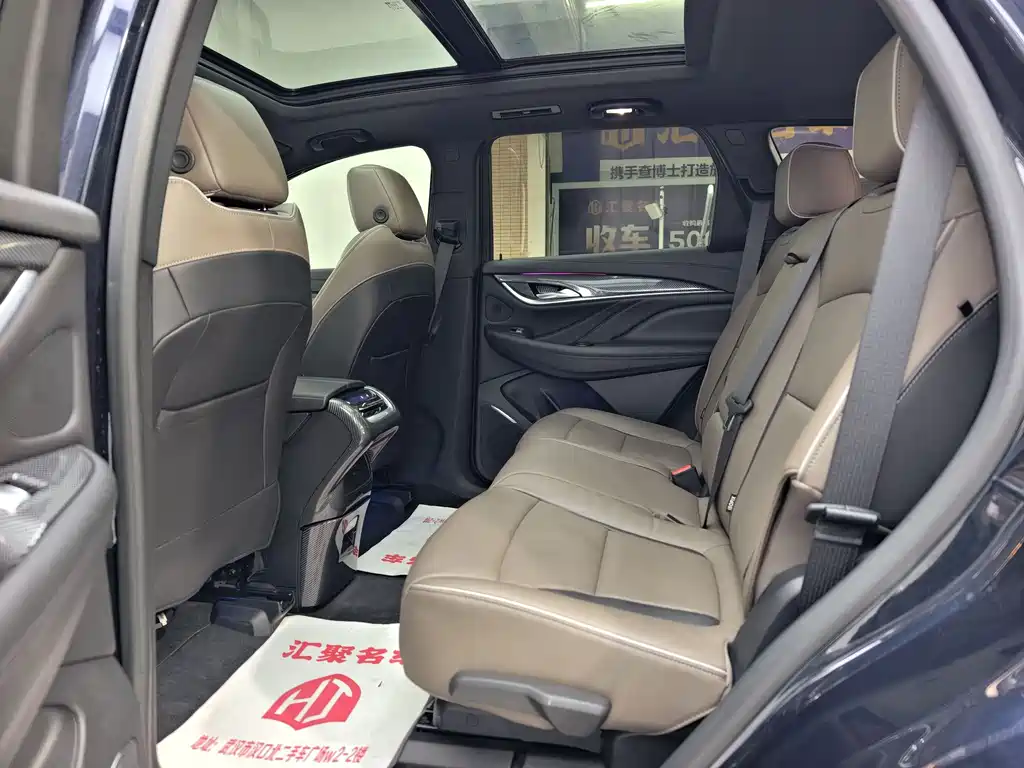 Buick Enclave — миниатюра 36