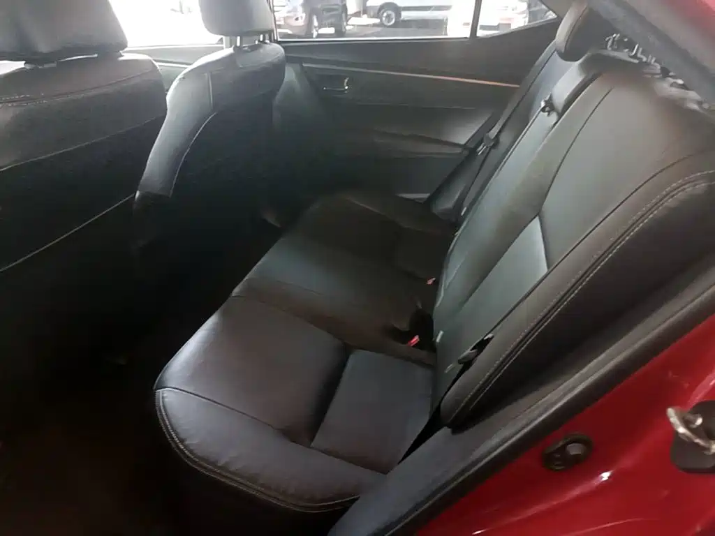 Toyota Corolla — миниатюра 17