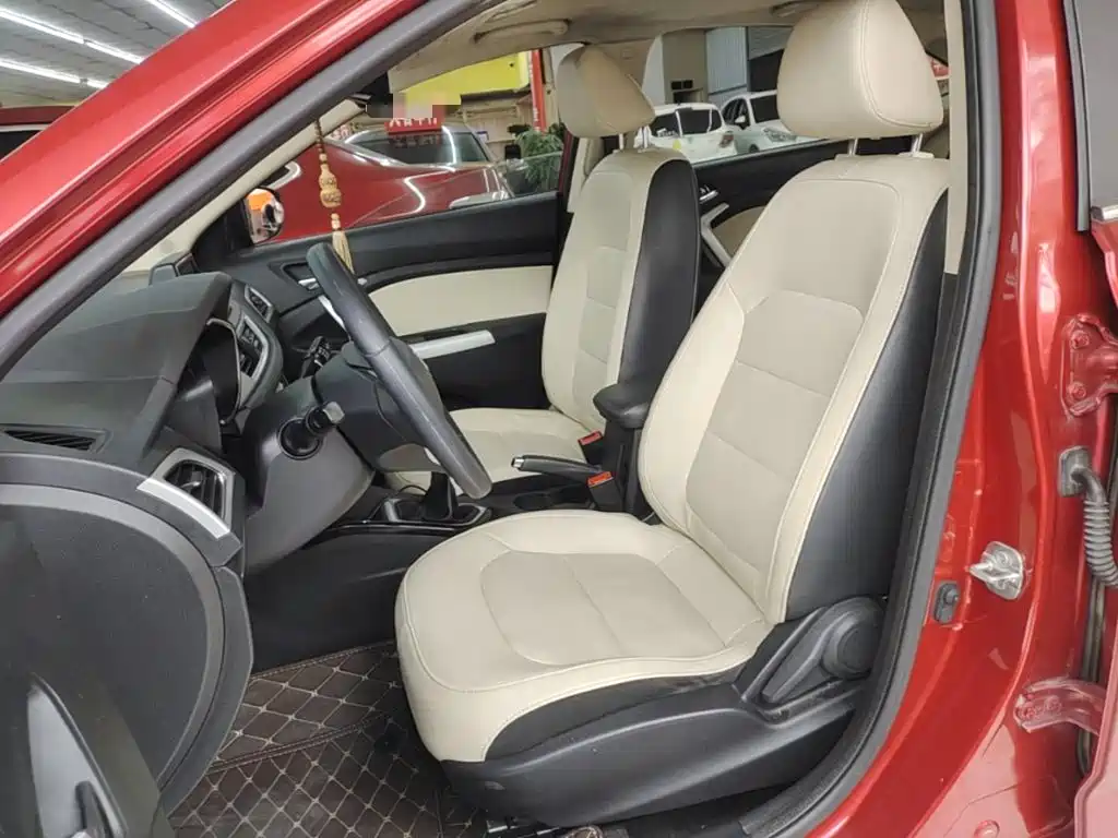 Changan V7 — миниатюра 15