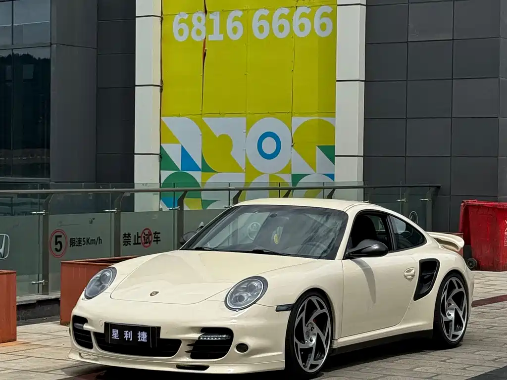 Porsche 911 2010 Turbo 3.8T