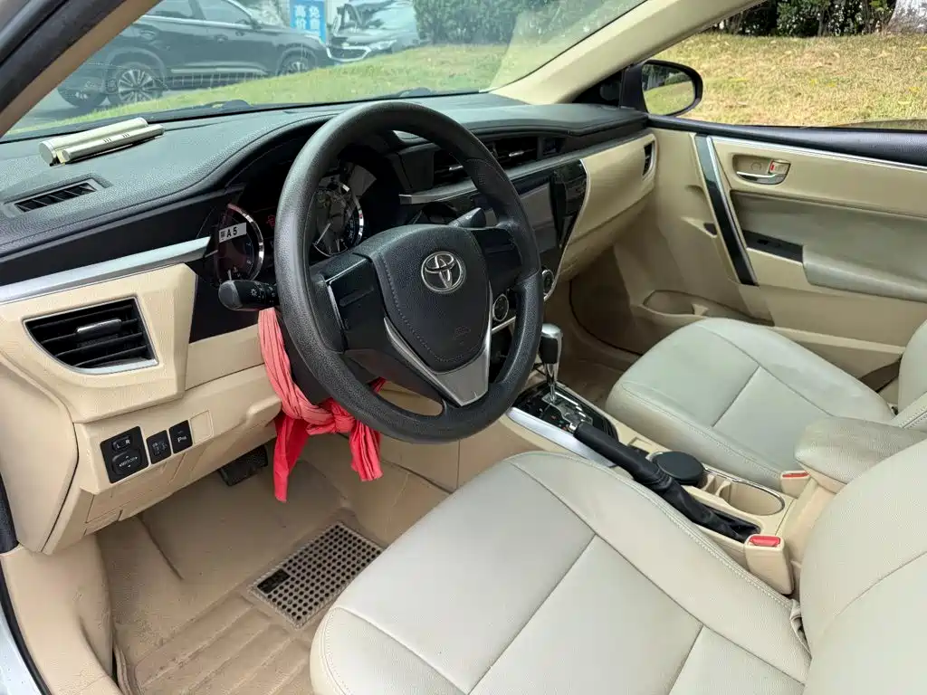 Toyota Corolla — миниатюра 7