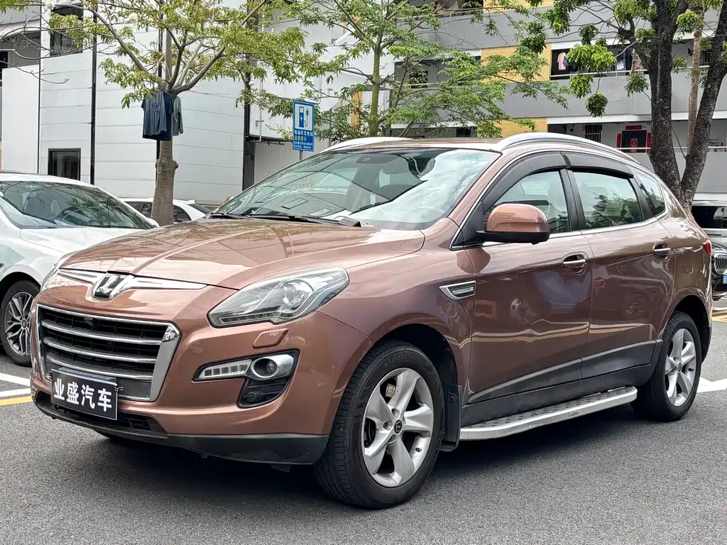 Luxgen Big 7 SUV 2015